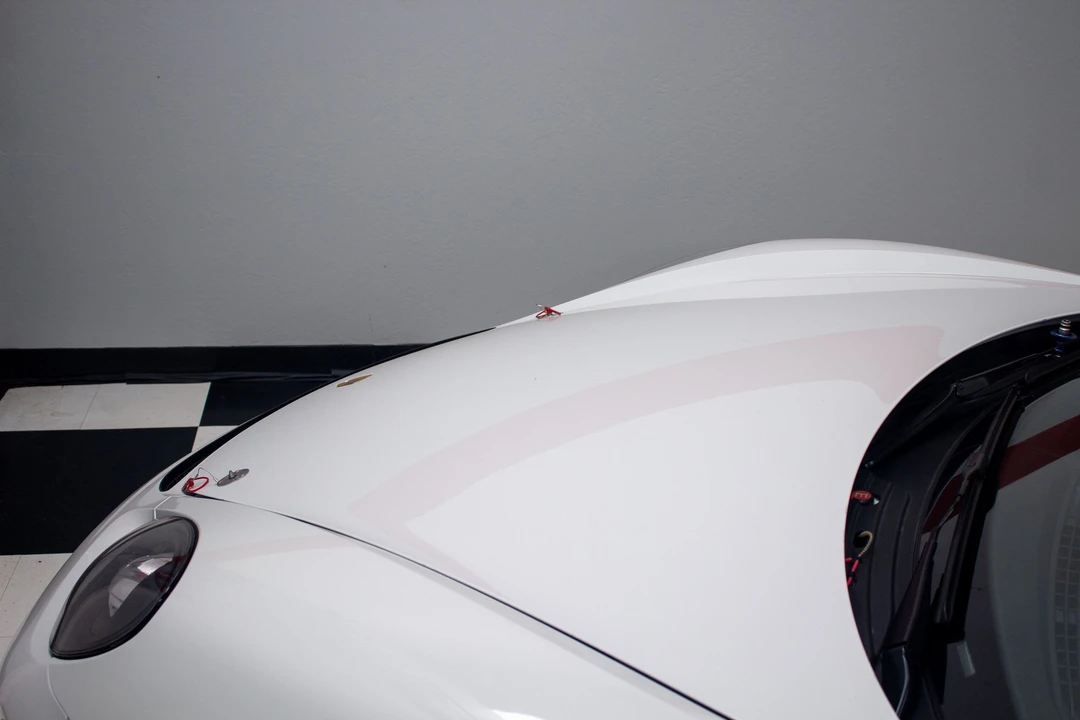 2019 Porsche 718 Cayman GT4 - Image 17 of 31