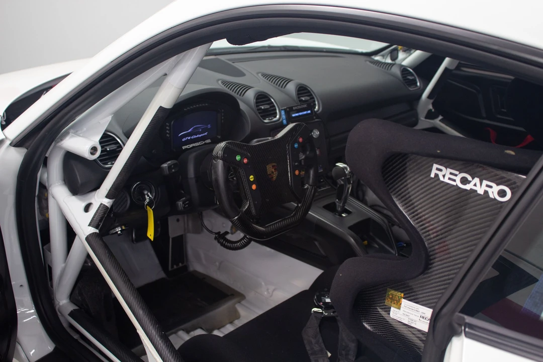 2019 Porsche 718 Cayman GT4 - Image 28 of 31