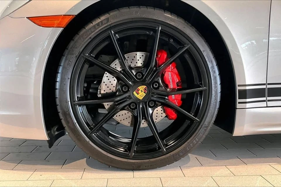 2019 Porsche 718 Cayman GTS - Image 11 of 20