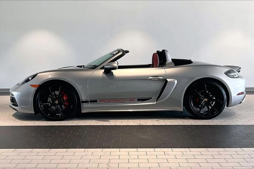 2019 Porsche 718 Cayman GTS - Image 2 of 20