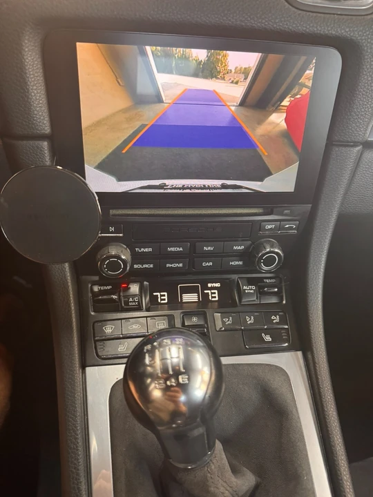 2019 Porsche - Image 2 of 31