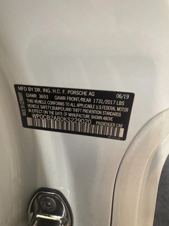 2019 Porsche - Image 8 of 31