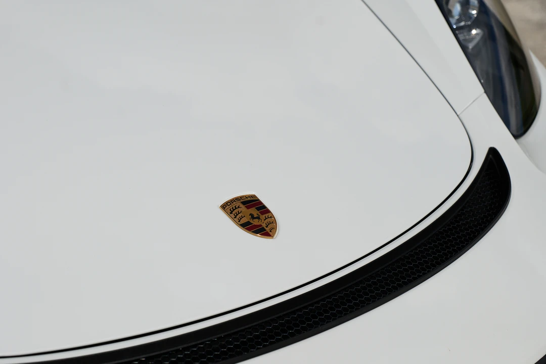 2019 Porsche 718 Boxster Spyder - Image 11 of 31