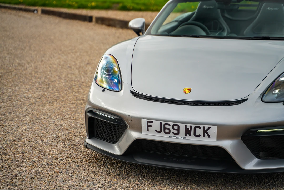 2019 Porsche 718 Boxster Spyder - Image 12 of 31