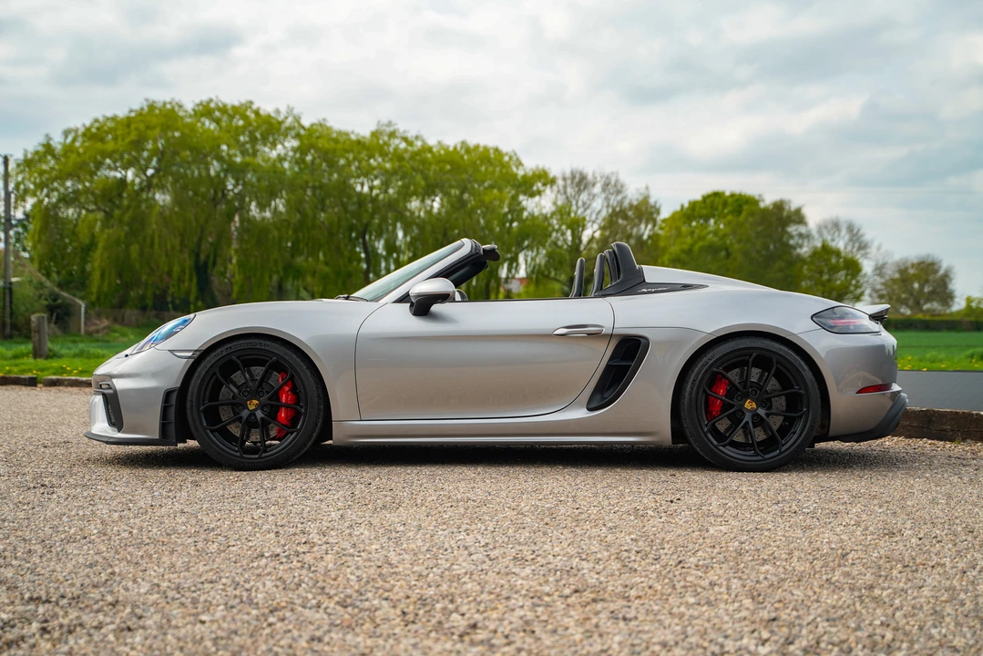 2019 Porsche 718 Boxster Spyder - Image 8 of 31