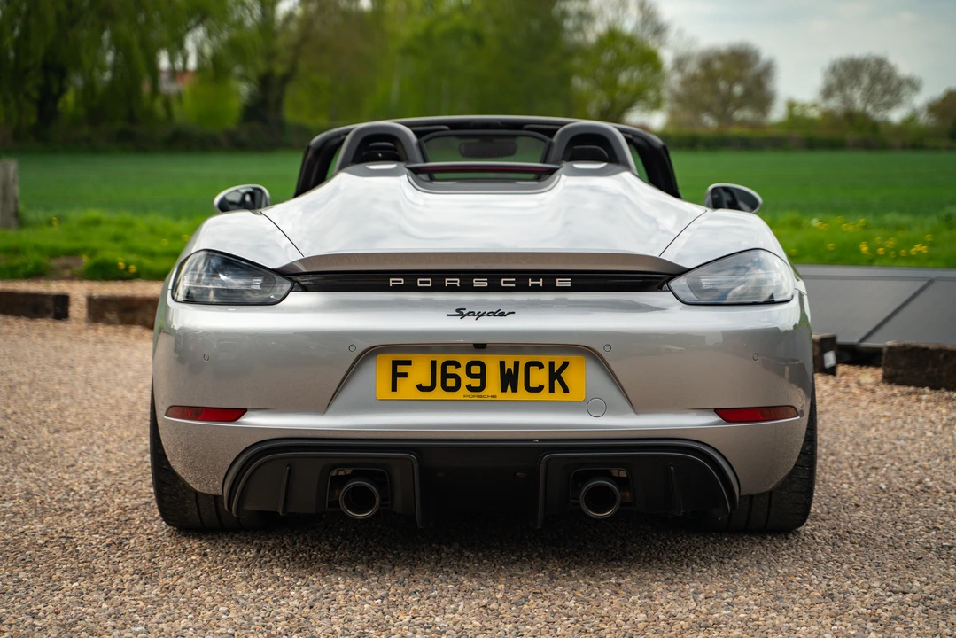 2019 Porsche 718 Boxster Spyder - Image 6 of 31