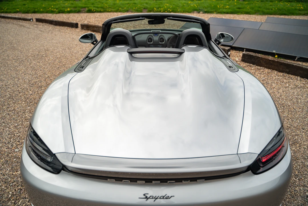 2019 Porsche 718 Boxster Spyder - Image 24 of 31