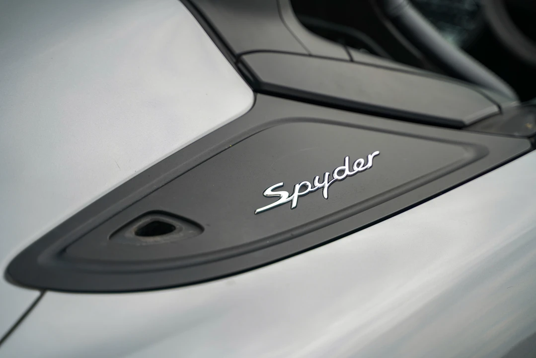 2019 Porsche 718 Boxster Spyder - Image 25 of 31