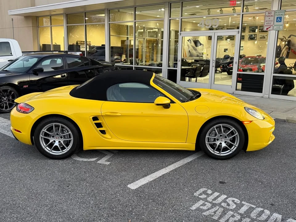 2019 Porsche 718 Boxster - Image 14 of 16