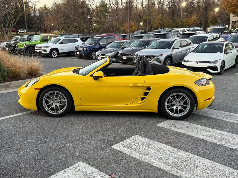 2019 Porsche 718 Boxster - Image 2 of 16