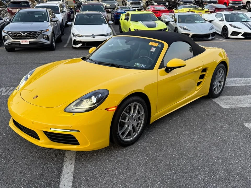 2019 Porsche 718 Boxster - Image 15 of 16