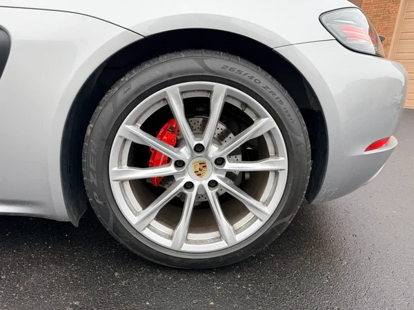 2019 Porsche 718 Boxster S - Image 6 of 17