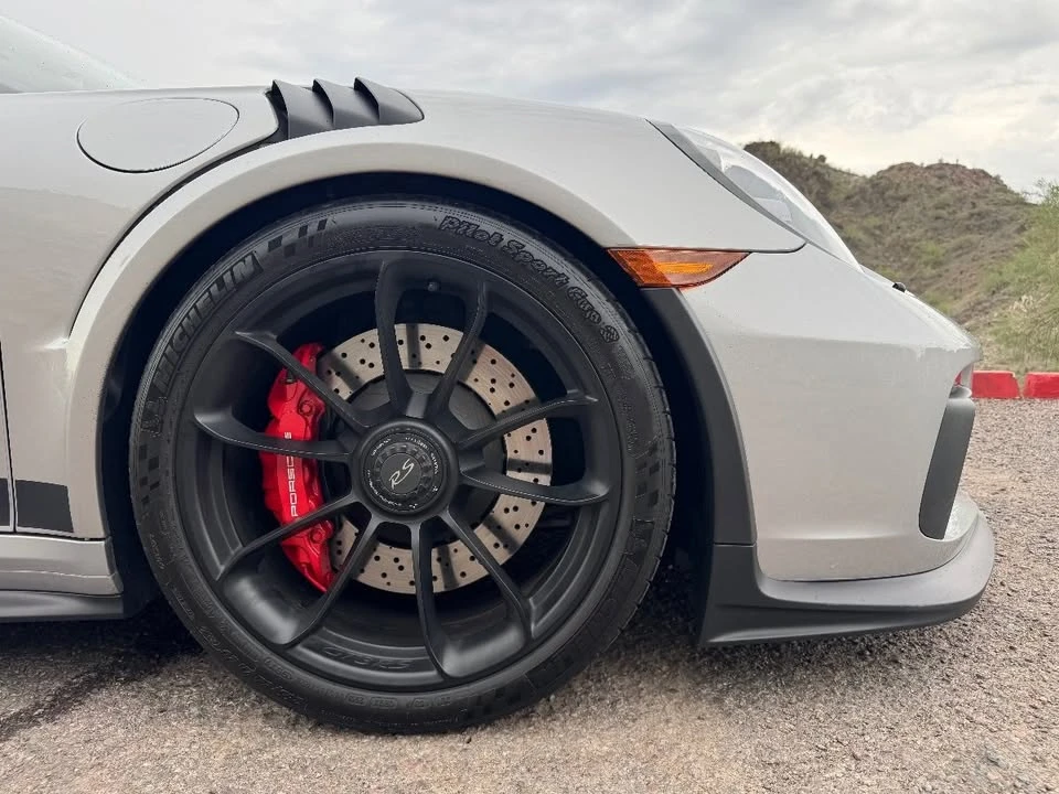 2019 Porsche 911 - Image 13 of 20