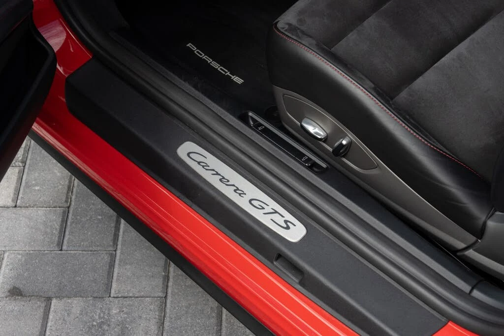 2019 Porsche 991 Carrera - Image 18 of 31