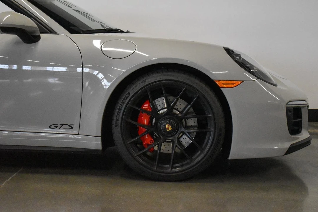2019 Porsche 991 Targa 4 GTS - Image 17 of 21