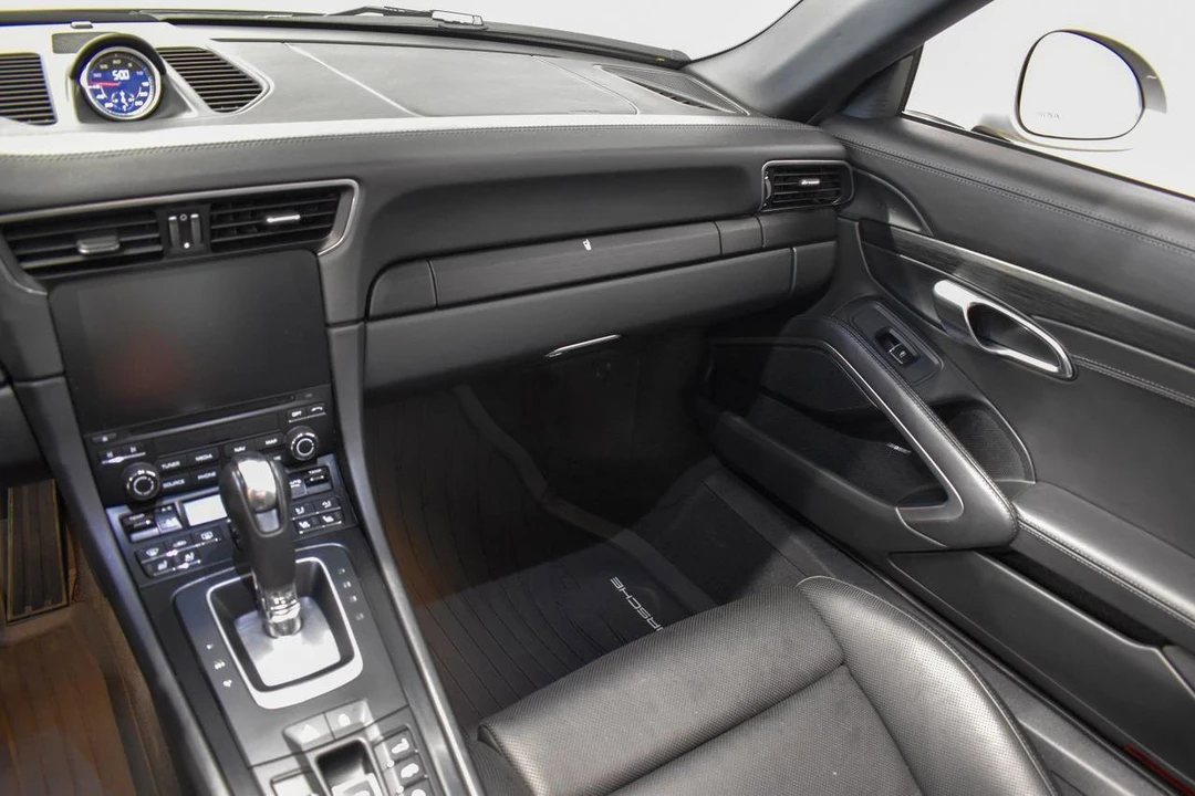 2019 Porsche 991 Targa 4 GTS - Image 6 of 21