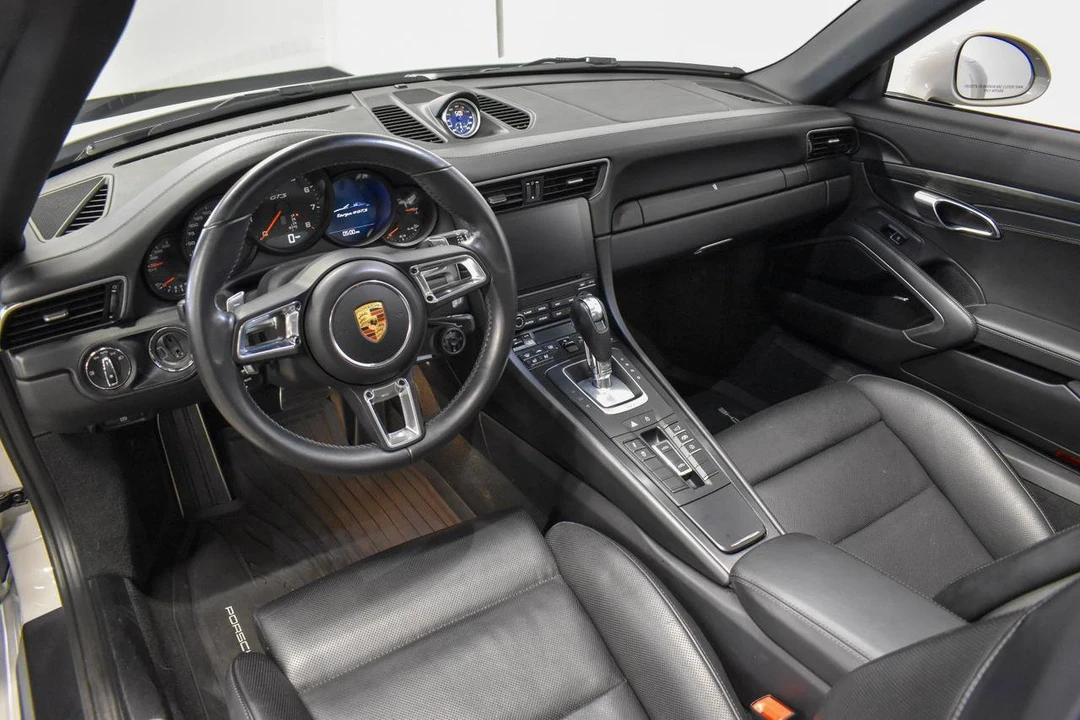 2019 Porsche 991 Targa 4 GTS - Image 3 of 21