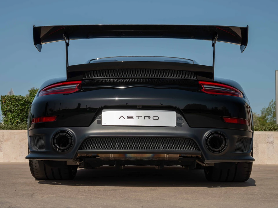2019 Porsche 991 GT2 RS - Image 14 of 31