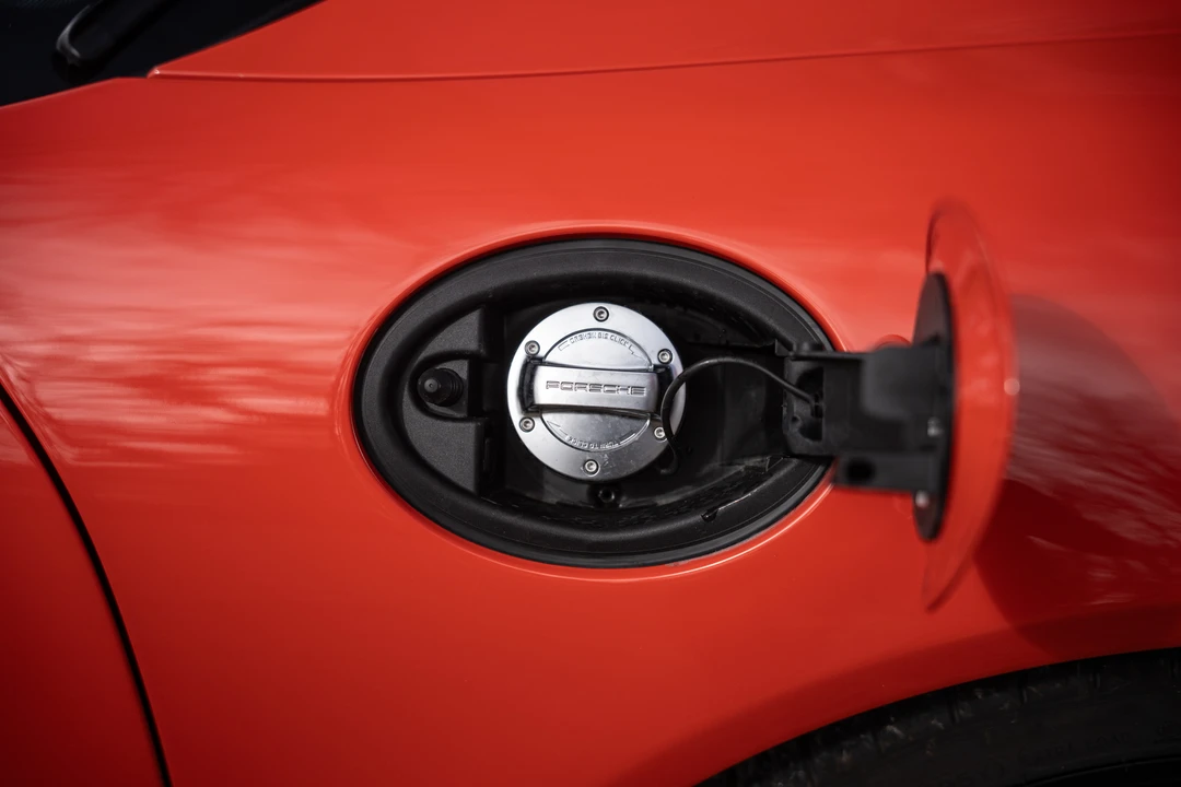 2019 Porsche 991 Speedster - Image 26 of 31