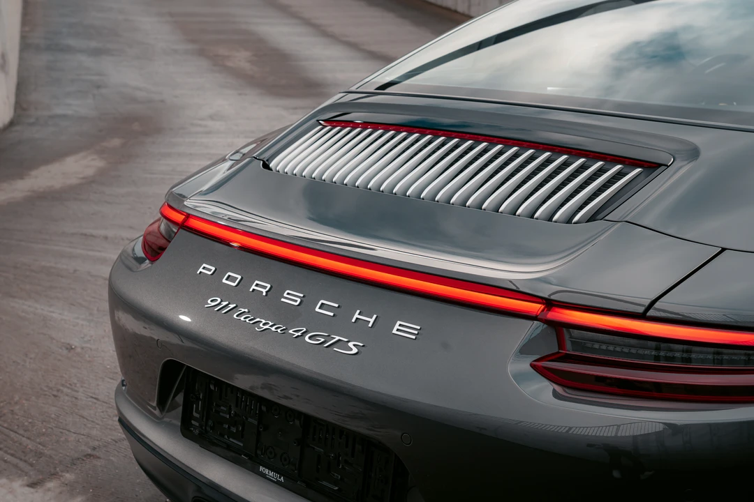 2019 Porsche 991 Carrera - Image 26 of 31