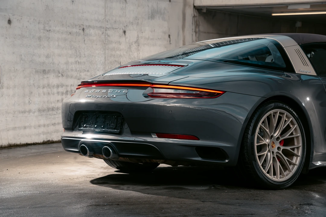 2019 Porsche 991 Carrera - Image 27 of 31