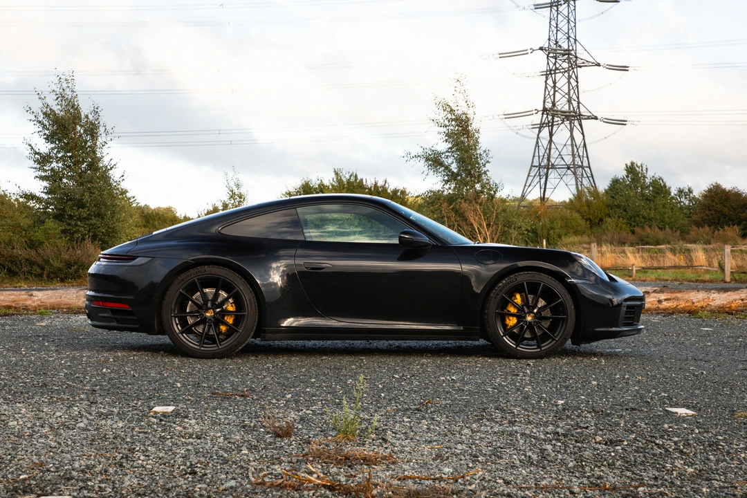2019 Porsche 992 Carrera - Image 8 of 31