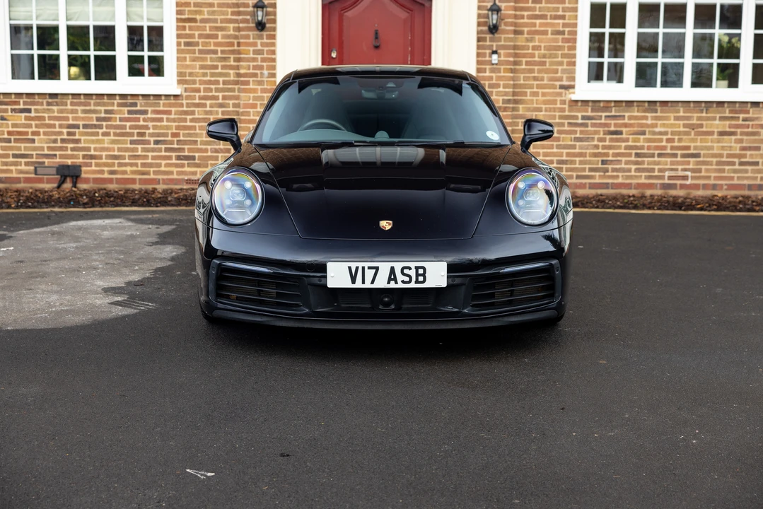 2019 Porsche 992 Carrera - Image 3 of 31