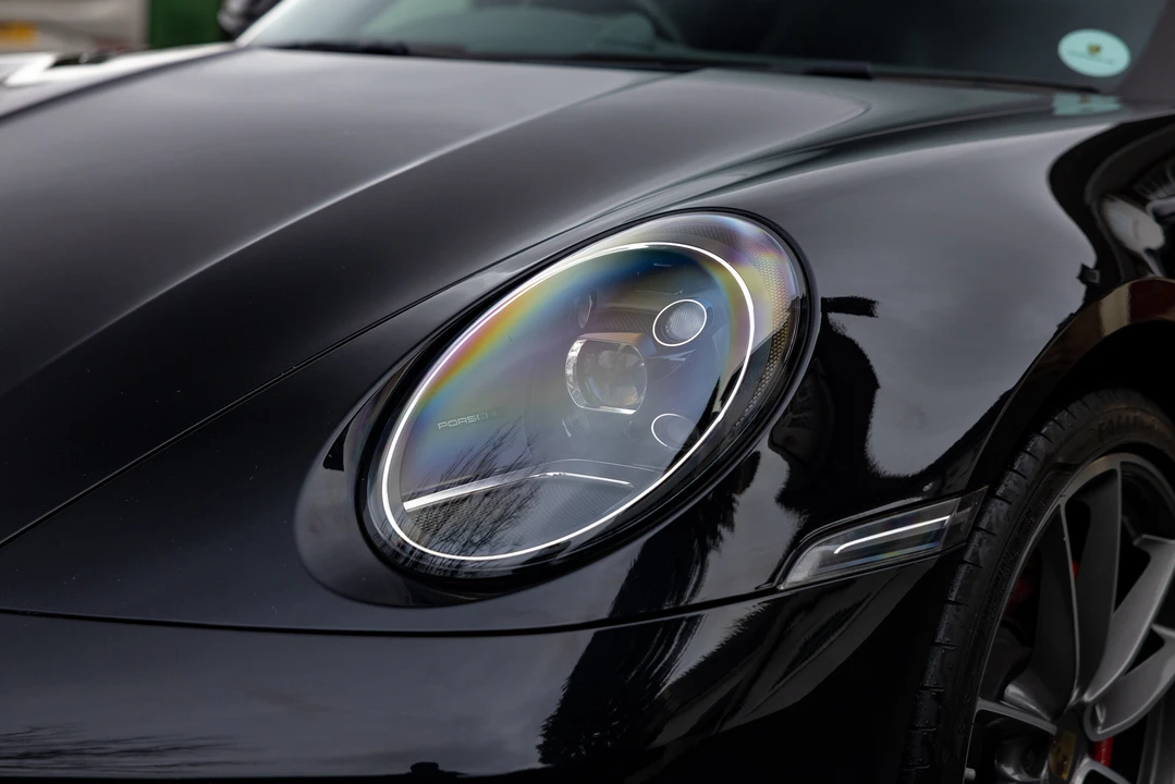 2019 Porsche 992 Carrera - Image 21 of 31