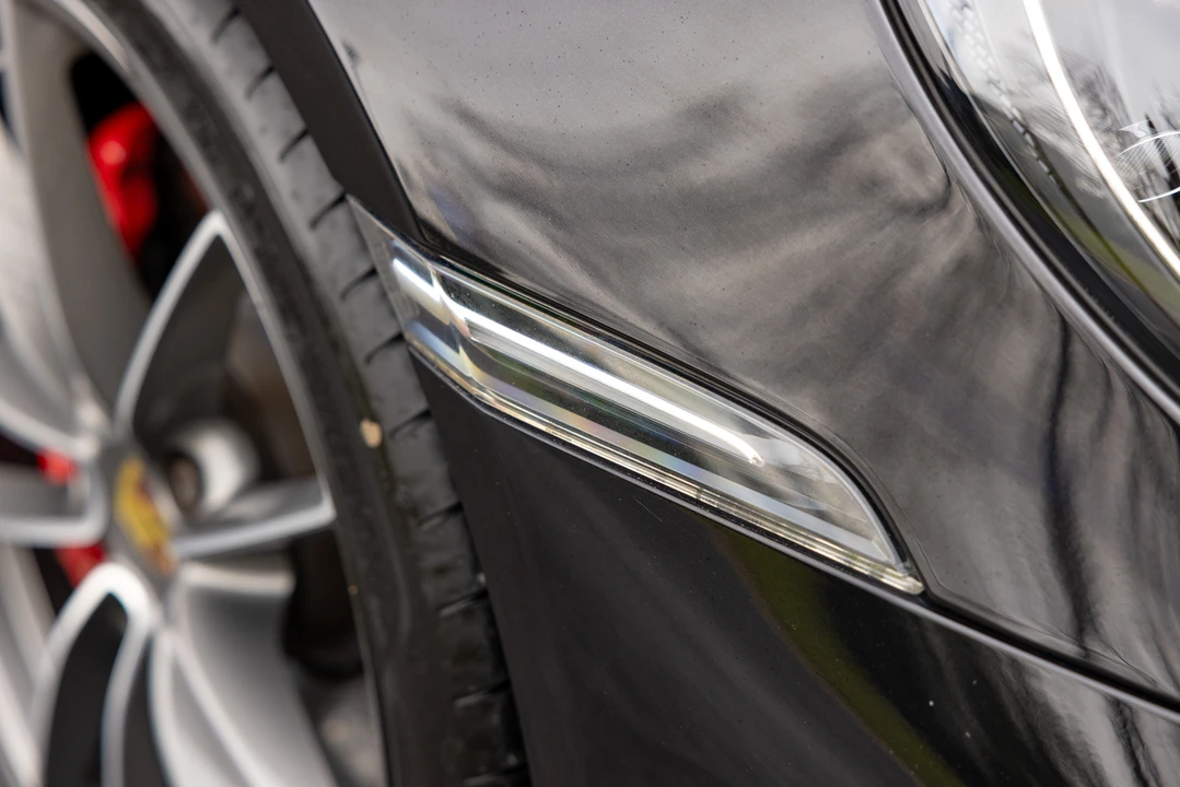 2019 Porsche 992 Carrera - Image 28 of 31