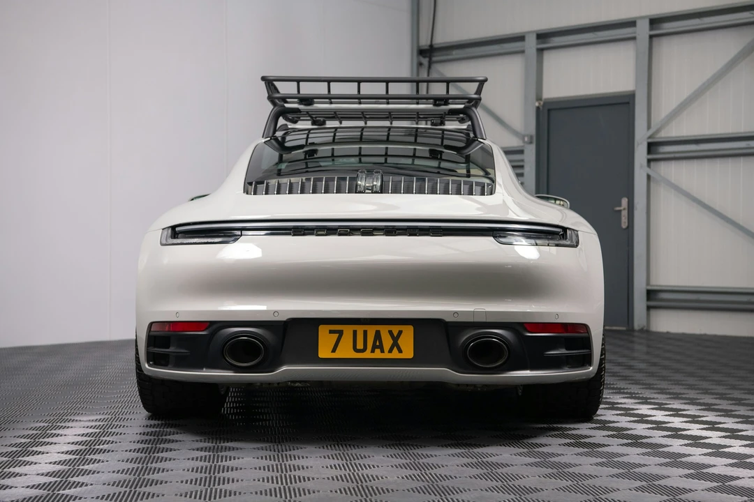 2019 Porsche 992 Carrera 4S - Image 17 of 21