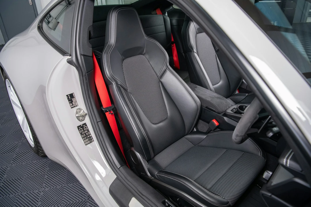 2019 Porsche 992 Carrera 4S - Image 5 of 21