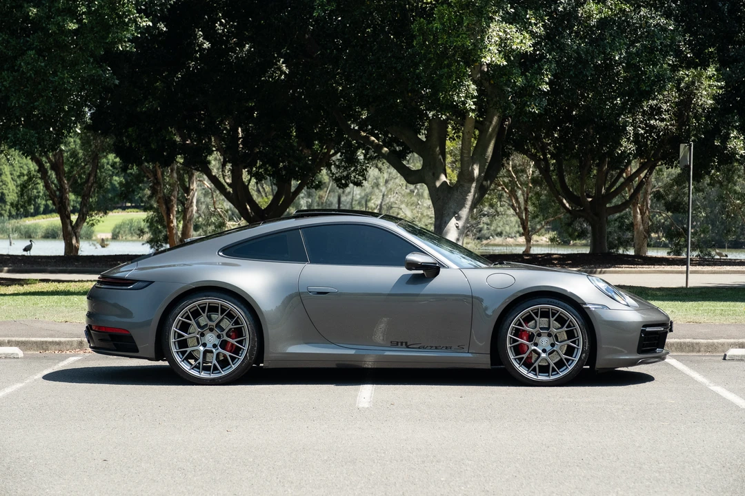 2019 Porsche 992 Carrera S - Image 13 of 31
