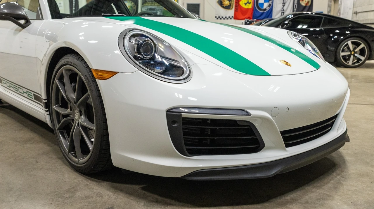 2019 Porsche 991 Carrera T - Image 18 of 31