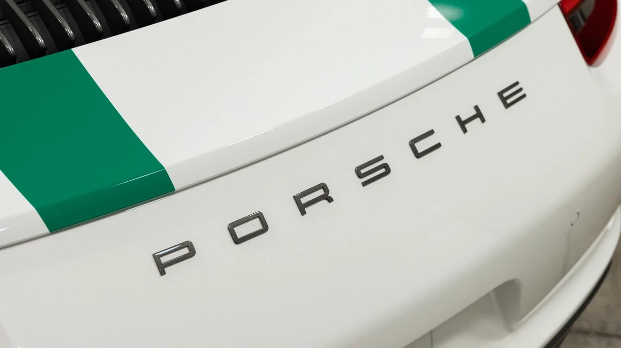 2019 Porsche 991 Carrera T - Image 13 of 31