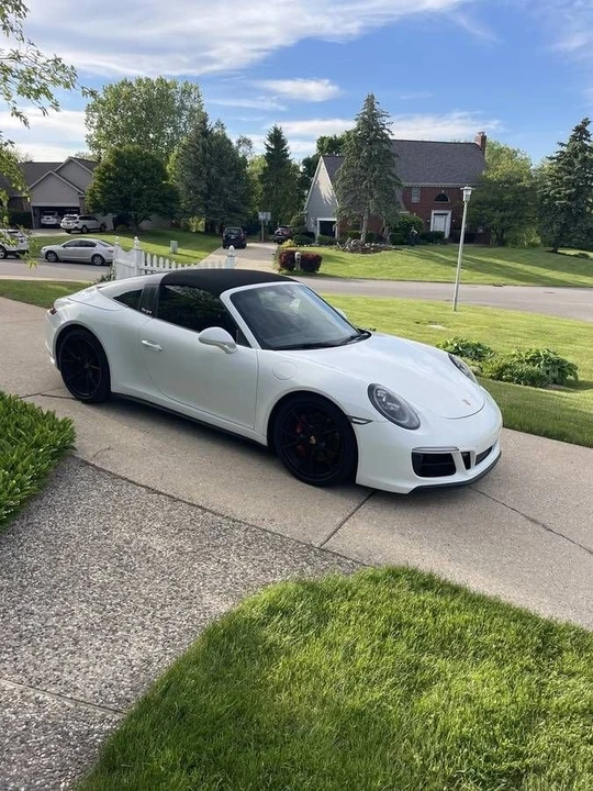 2019 Porsche 991 Carrera GTS - Image 4 of 20