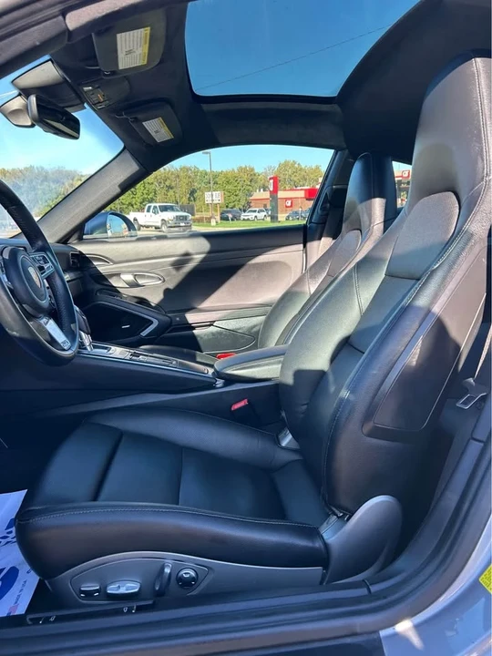 2019 Porsche 991 Carrera 4 - Image 14 of 19