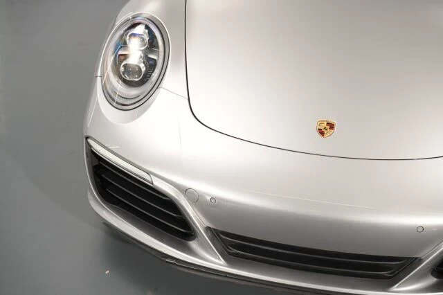 2019 Porsche 991 Carrera 4 - Image 10 of 31