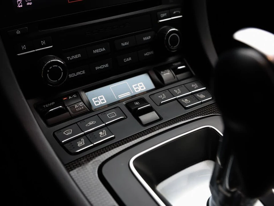 2019 Porsche 991 Carrera 4 - Image 17 of 31