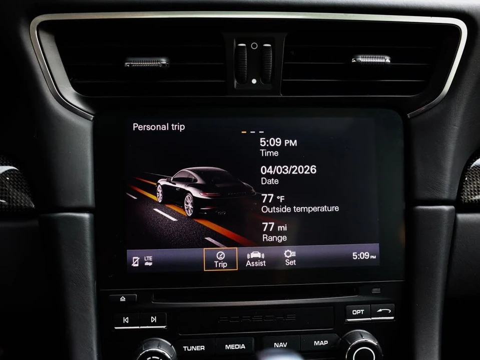 2019 Porsche 991 Carrera 4 - Image 21 of 31