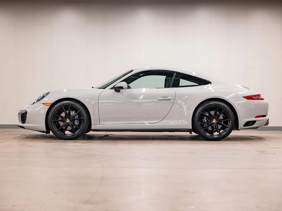 2019 Porsche 991 Carrera 4 - Image 2 of 31