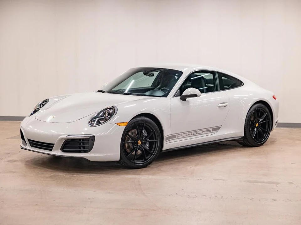 2019 Porsche 991 Carrera 4 - Image 22 of 31