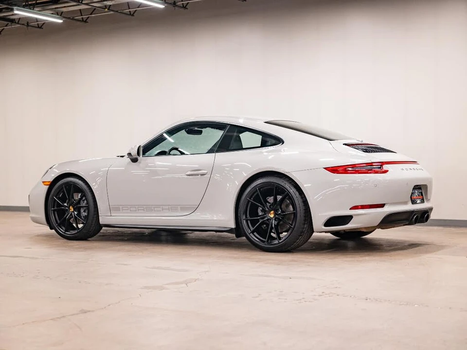 2019 Porsche 991 Carrera 4 - Image 3 of 31