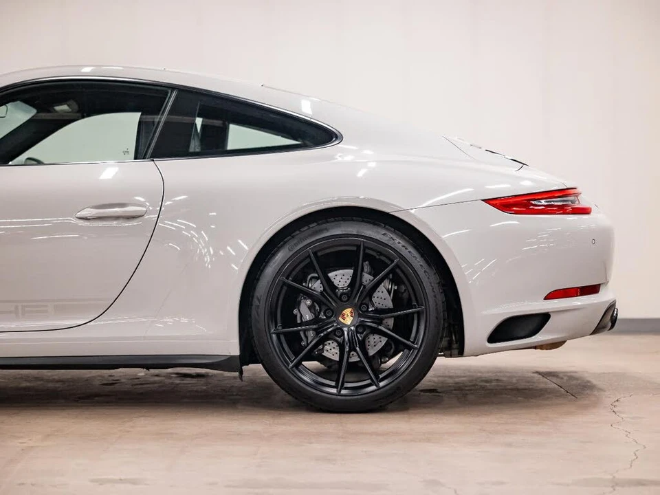 2019 Porsche 991 Carrera 4 - Image 26 of 31