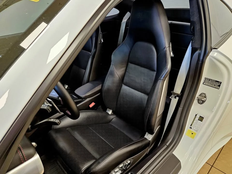 2019 Porsche 911 - Image 9 of 19
