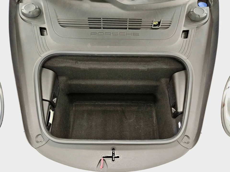 2019 Porsche 911 - Image 18 of 19
