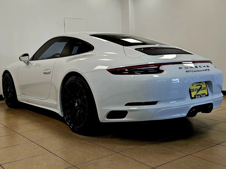 2019 Porsche 911 - Image 3 of 19