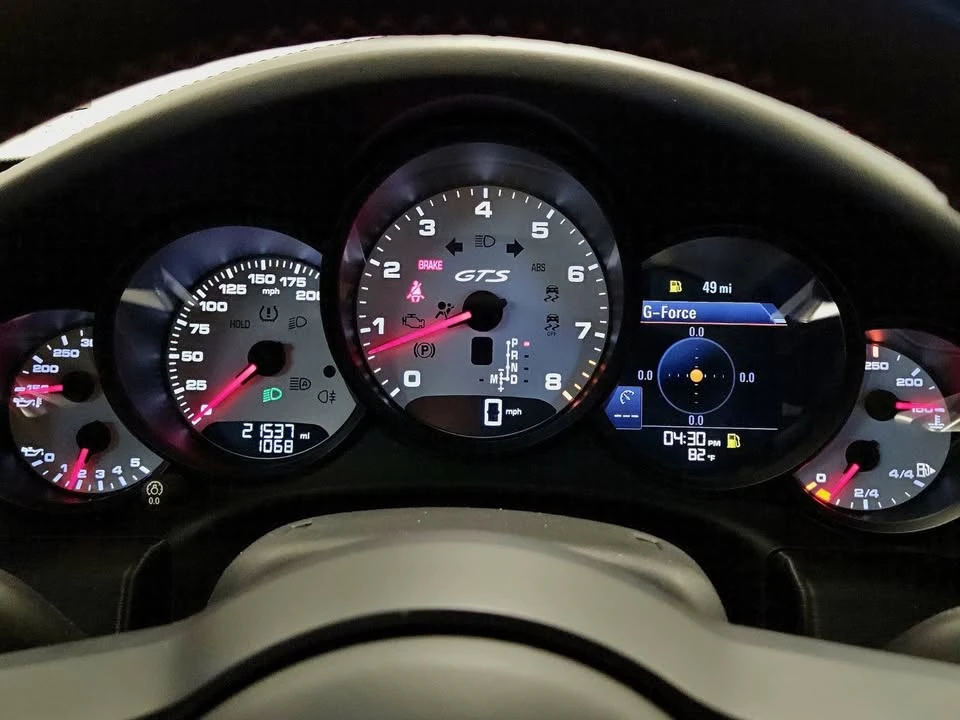 2019 Porsche 911 - Image 11 of 19