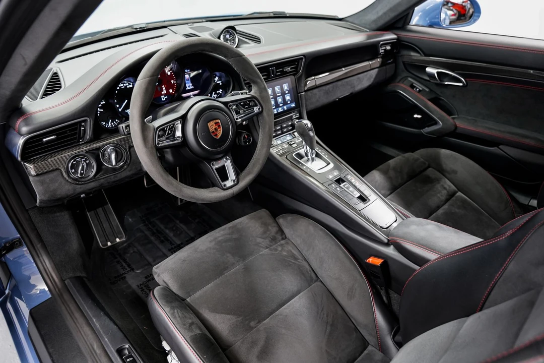 2019 Porsche 911 - Image 10 of 31