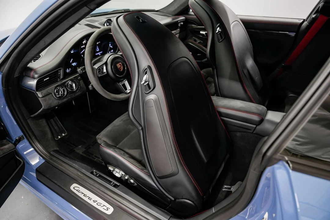 2019 Porsche 911 - Image 22 of 31