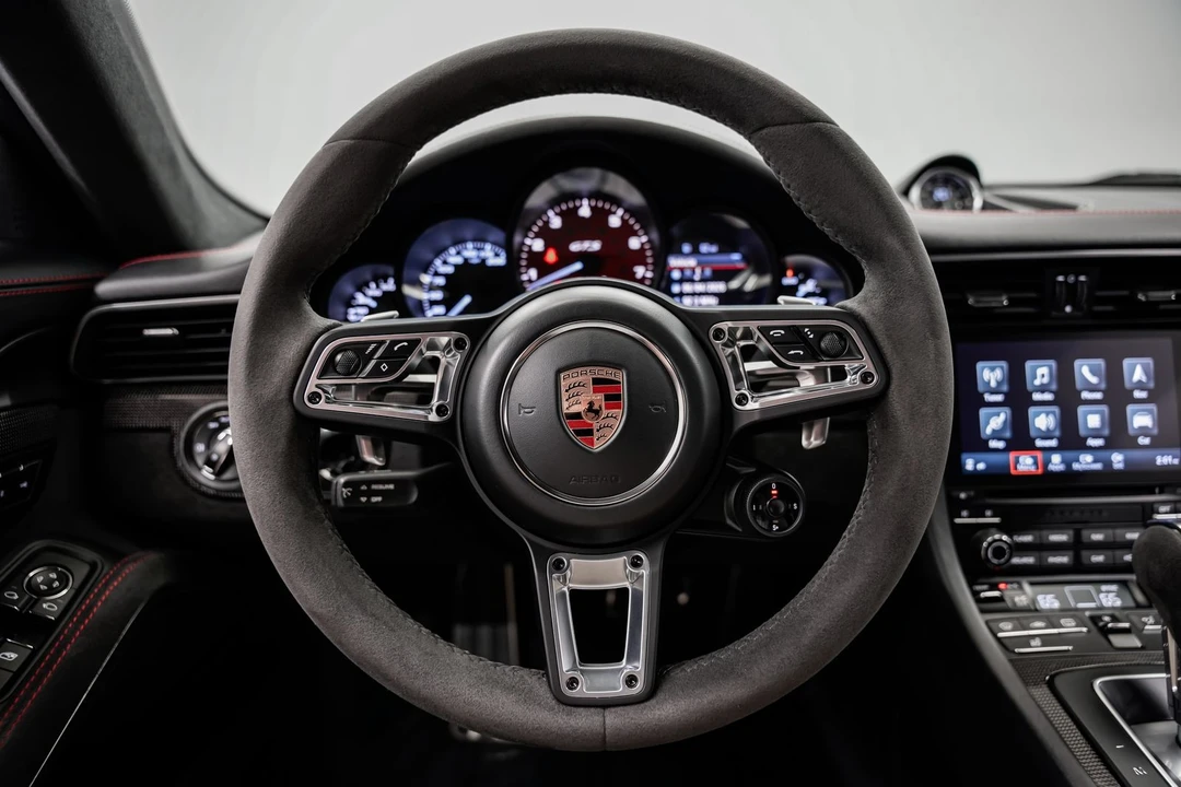 2019 Porsche 911 - Image 11 of 31